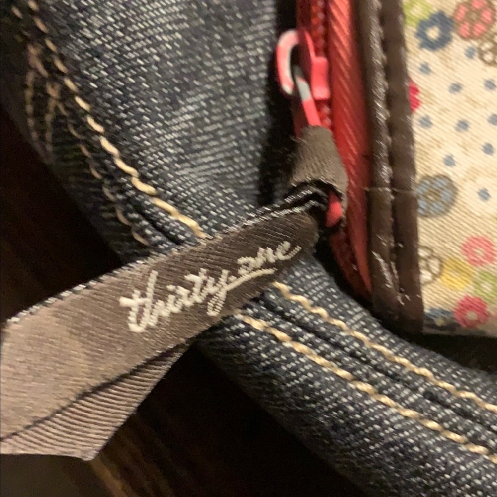 Thirty One Wallet - Picture 9 of 10